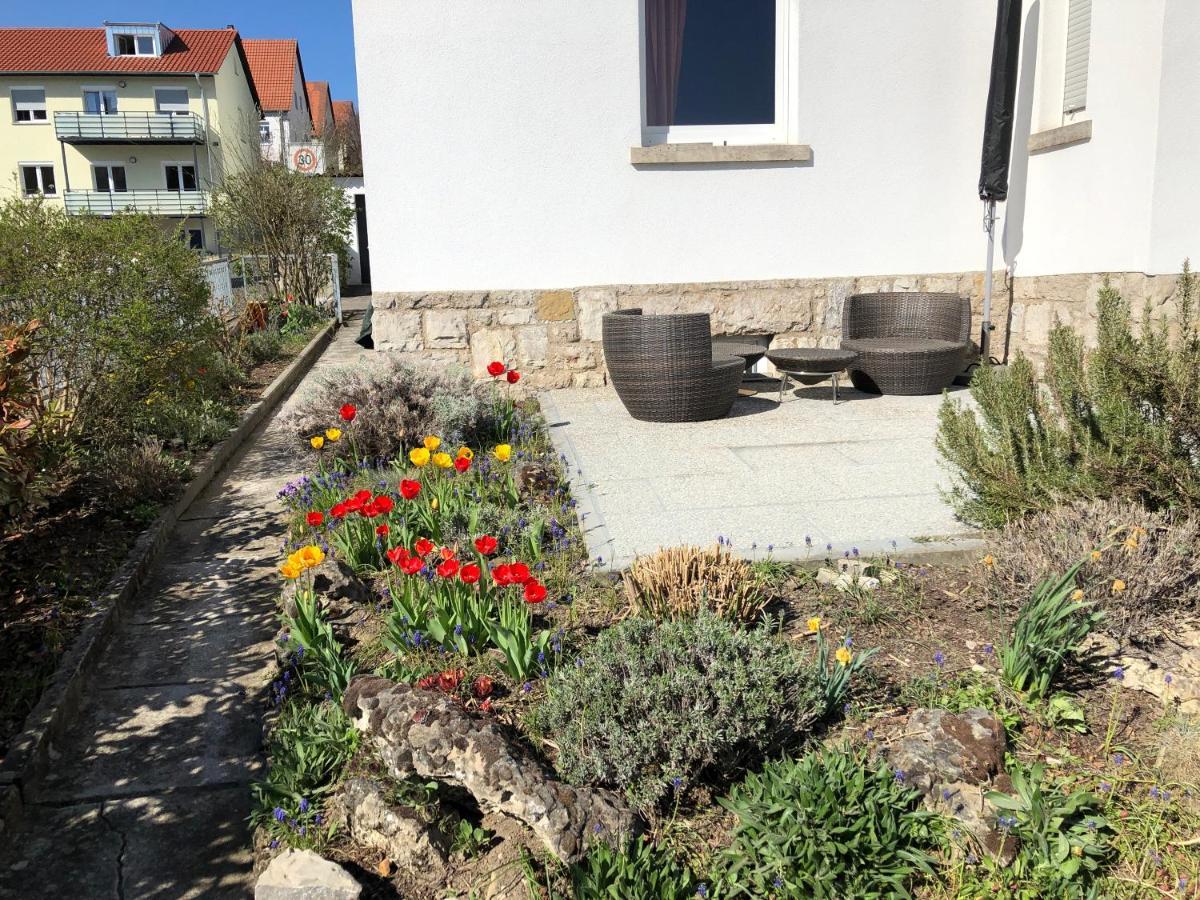 Altstadt Naehe 7 Min Fussweg Ueber Alte Maibruecke Zu Pension Mit Balkon & Garten, Ideal For Long Stay, Relocation Ochsenfurt Extérieur photo